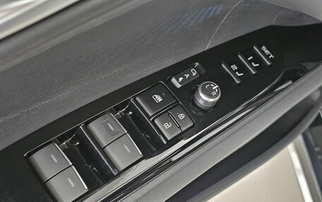 Toyota Camry, 2026 год, 4 399 000 рублей, 18 фотография