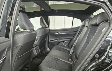 Toyota Camry, 2026 год, 4 399 000 рублей, 19 фотография