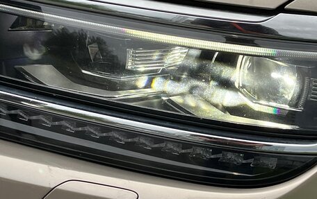 Volkswagen Tiguan II, 2017 год, 2 370 000 рублей, 11 фотография