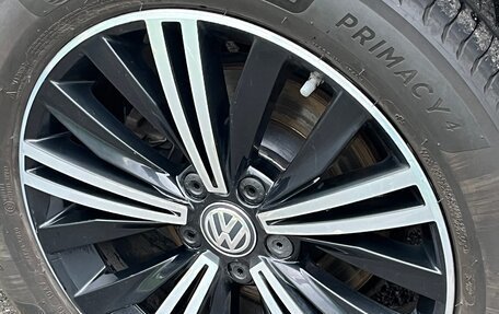 Volkswagen Tiguan II, 2017 год, 2 370 000 рублей, 12 фотография