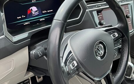 Volkswagen Tiguan II, 2017 год, 2 370 000 рублей, 17 фотография