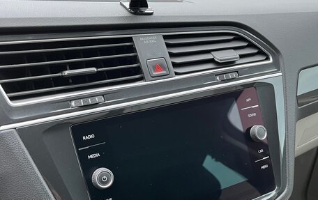 Volkswagen Tiguan II, 2017 год, 2 370 000 рублей, 14 фотография