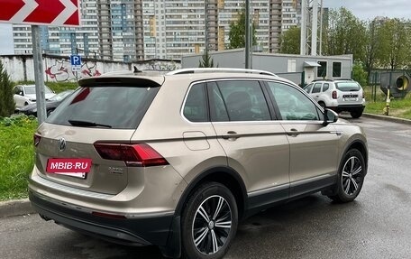 Volkswagen Tiguan II, 2017 год, 2 370 000 рублей, 22 фотография