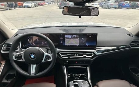 BMW 3 серия, 2023 год, 3 100 000 рублей, 9 фотография
