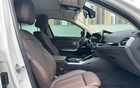 BMW 3 серия, 2023 год, 3 100 000 рублей, 14 фотография