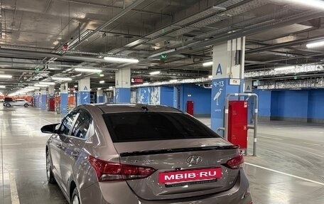 Hyundai Solaris II рестайлинг, 2018 год, 1 350 000 рублей, 4 фотография
