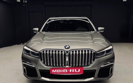 BMW 7 серия, 2020 год, 6 800 000 рублей, 2 фотография