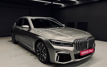 BMW 7 серия, 2020 год, 6 800 000 рублей, 3 фотография