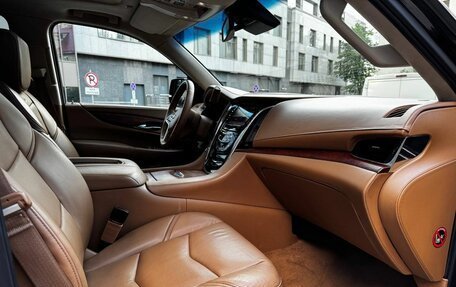 Cadillac Escalade IV, 2016 год, 2 975 000 рублей, 9 фотография