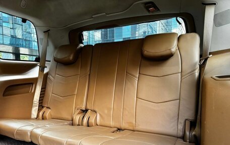 Cadillac Escalade IV, 2016 год, 2 975 000 рублей, 15 фотография