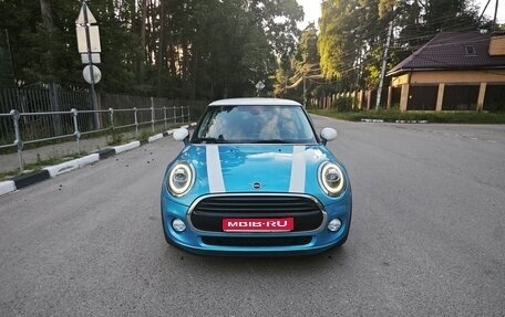 MINI Hatch, 2018 год, 1 949 000 рублей, 1 фотография