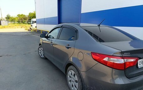 KIA Rio III рестайлинг, 2014 год, 900 000 рублей, 1 фотография