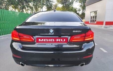 BMW 5 серия, 2019 год, 2 800 000 рублей, 4 фотография