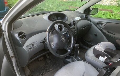 Toyota Echo, 2003 год, 330 000 рублей, 9 фотография