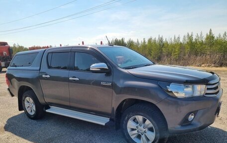 Toyota Hilux VIII, 2017 год, 2 230 000 рублей, 5 фотография