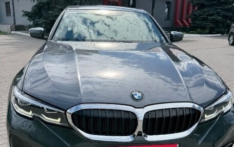 BMW 3 серия, 2020 год, 3 380 000 рублей, 2 фотография