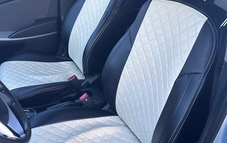 Hyundai Solaris II рестайлинг, 2013 год, 740 000 рублей, 8 фотография