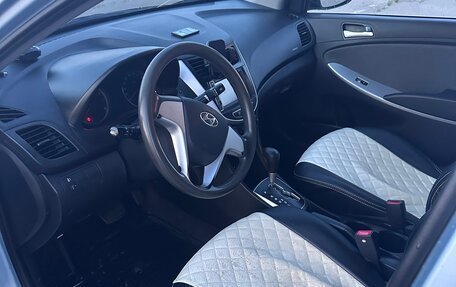 Hyundai Solaris II рестайлинг, 2013 год, 740 000 рублей, 7 фотография