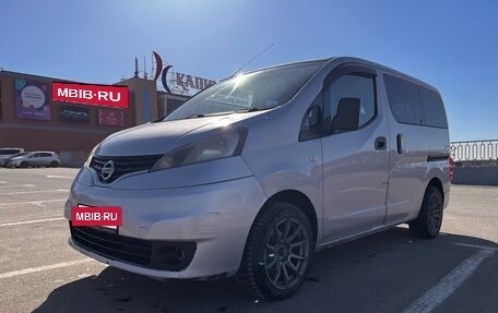 Nissan NV200, 2013 год, 1 150 000 рублей, 2 фотография