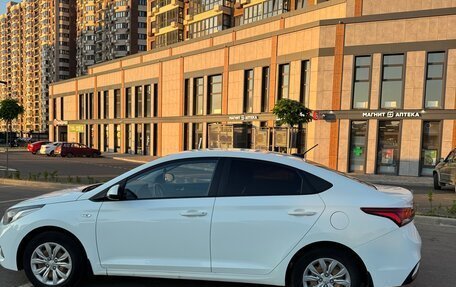 Hyundai Solaris II рестайлинг, 2018 год, 1 035 000 рублей, 8 фотография