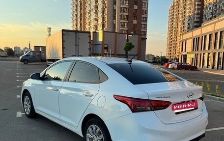 Hyundai Solaris II рестайлинг, 2018 год, 1 035 000 рублей, 7 фотография