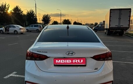 Hyundai Solaris II рестайлинг, 2018 год, 1 035 000 рублей, 6 фотография
