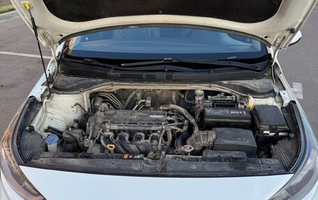 Hyundai Solaris II рестайлинг, 2018 год, 1 035 000 рублей, 13 фотография