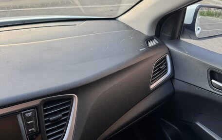 Hyundai Solaris II рестайлинг, 2018 год, 1 035 000 рублей, 20 фотография