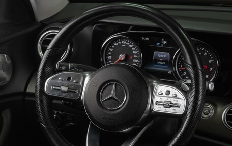 Mercedes-Benz E-Класс, 2016 год, 2 439 000 рублей, 25 фотография