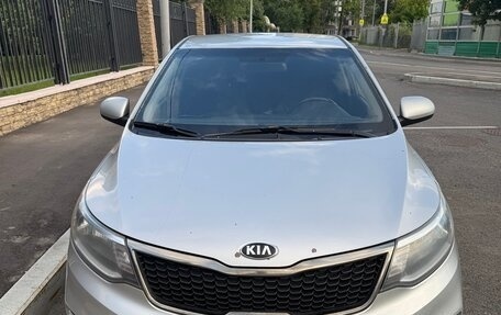KIA Rio III рестайлинг, 2015 год, 550 000 рублей, 2 фотография