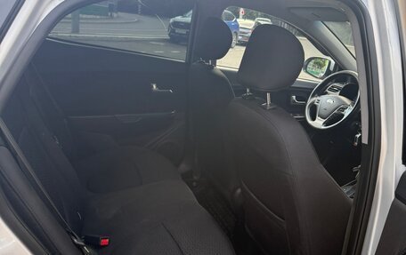 KIA Rio III рестайлинг, 2015 год, 550 000 рублей, 11 фотография
