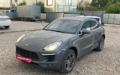Porsche Macan I рестайлинг, 2015 год, 2 600 000 рублей, 3 фотография