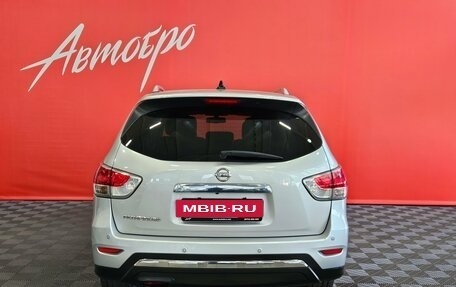 Nissan Pathfinder, 2015 год, 1 645 000 рублей, 4 фотография