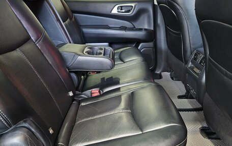 Nissan Pathfinder, 2015 год, 1 645 000 рублей, 14 фотография