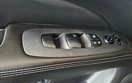 Nissan Pathfinder, 2015 год, 1 645 000 рублей, 16 фотография