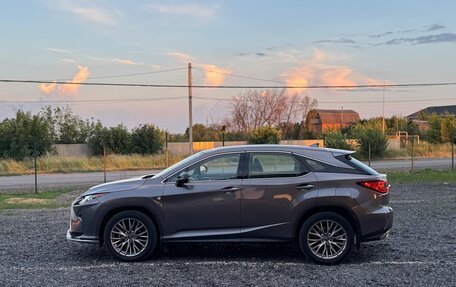 Lexus RX IV рестайлинг, 2019 год, 3 999 997 рублей, 6 фотография