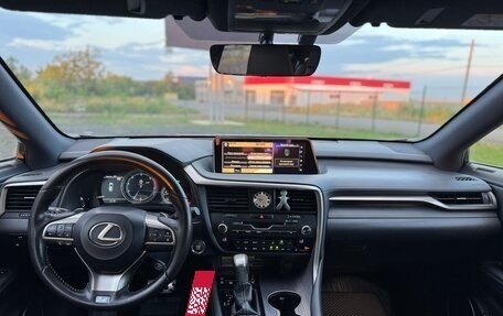 Lexus RX IV рестайлинг, 2019 год, 3 999 997 рублей, 10 фотография