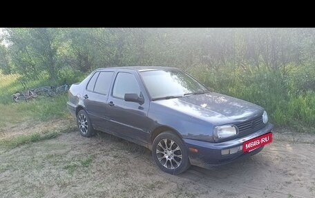 Volkswagen Vento, 1992 год, 150 000 рублей, 2 фотография