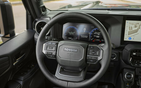 Toyota Land Cruiser Prado, 2025 год, 10 925 000 рублей, 19 фотография