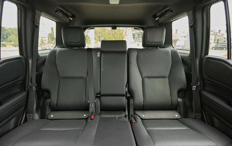 Toyota Land Cruiser Prado, 2025 год, 10 925 000 рублей, 23 фотография