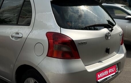 Toyota Yaris III рестайлинг, 2008 год, 470 000 рублей, 5 фотография