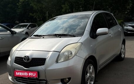 Toyota Yaris III рестайлинг, 2008 год, 470 000 рублей, 2 фотография
