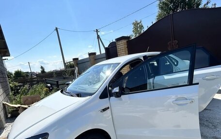 Volkswagen Polo VI (EU Market), 2018 год, 1 200 000 рублей, 7 фотография