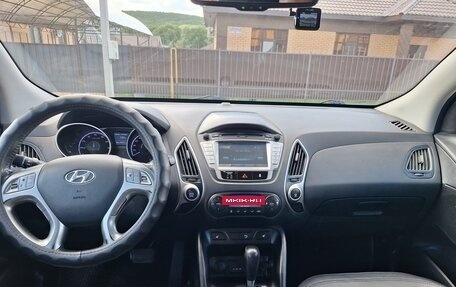 Hyundai ix35 I рестайлинг, 2012 год, 1 250 000 рублей, 13 фотография