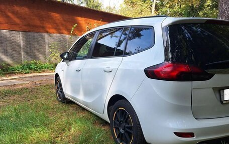 Opel Zafira C рестайлинг, 2013 год, 925 000 рублей, 5 фотография