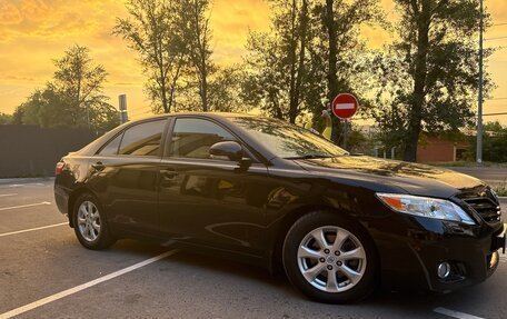 Toyota Camry, 2011 год, 1 300 000 рублей, 3 фотография