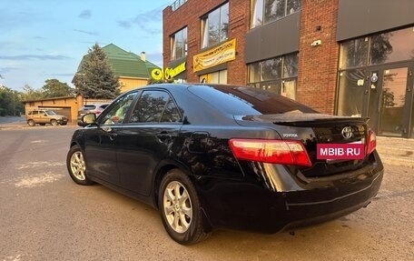 Toyota Camry, 2011 год, 1 300 000 рублей, 4 фотография