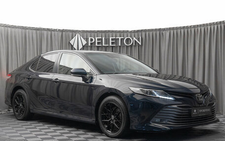 Toyota Camry, 2018 год, 2 250 000 рублей, 2 фотография