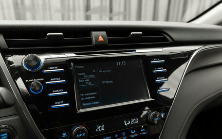 Toyota Camry, 2018 год, 2 250 000 рублей, 20 фотография