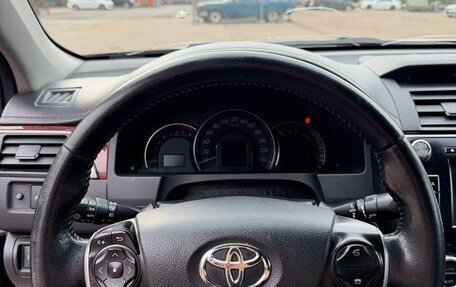 Toyota Camry, 2012 год, 1 150 000 рублей, 5 фотография
